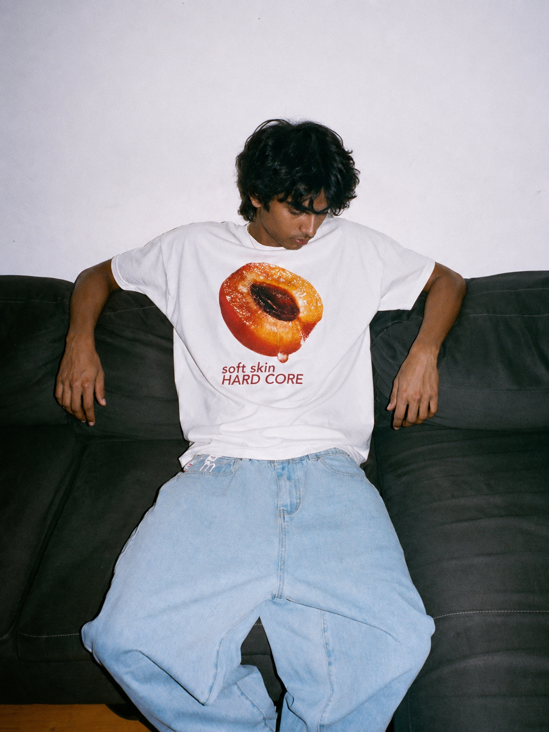 PEACH THEORY T-SHIRT